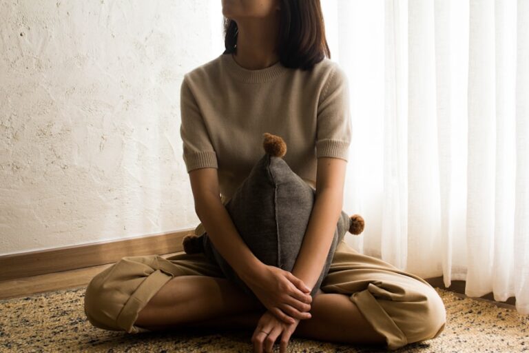 Ghid practic pentru reducerea stresului cu meditație mindfulness