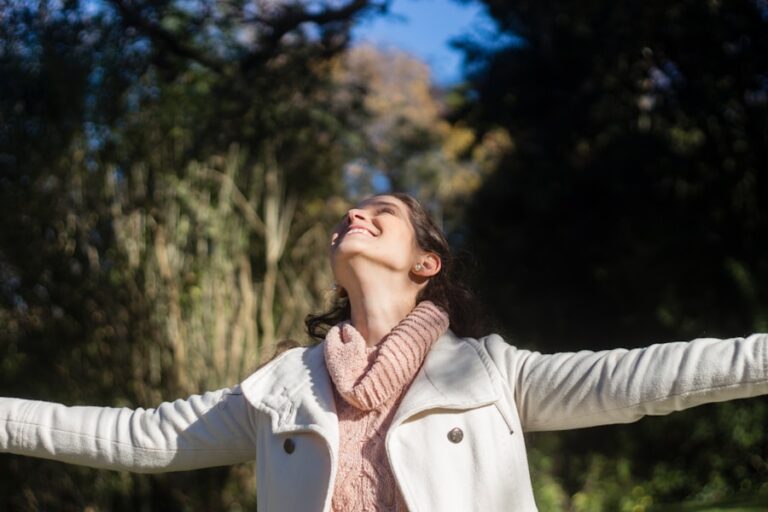 Ghidul complet pentru îmbunătățirea stării de spirit cu exerciții de recunoștință