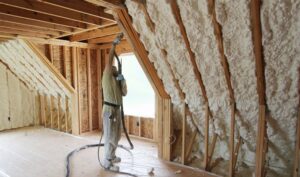 Izolația cu Spumă Poliuretanică: Tot Ce Trebuie Să Știi