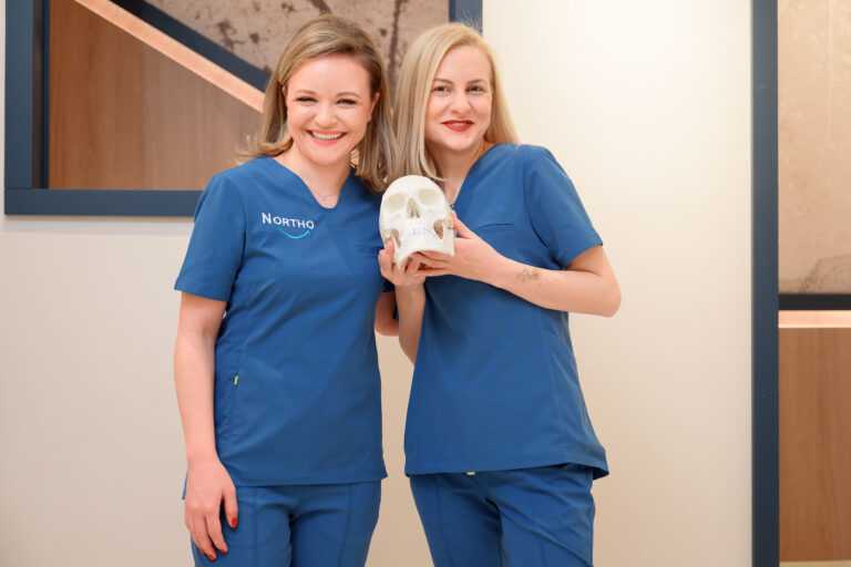 La Northo, prima interacțiune este esențială: diagnosticarea corectă și planul preliminar de tratament stau la baza tratamentelor de succes