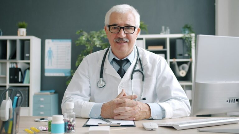 Tot ce trebuie să știi despre serviciile medicale la distanță